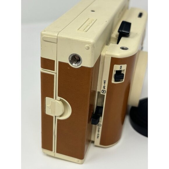 Lomography - Lomo 'Instant Sanremo Edition for Fujifilm Instax Camera Untested - Picture 2 of 12